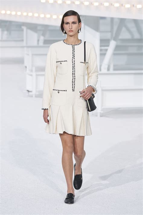 chanel spring summer 2021 fashion show|Chanel spring 2021 runway.